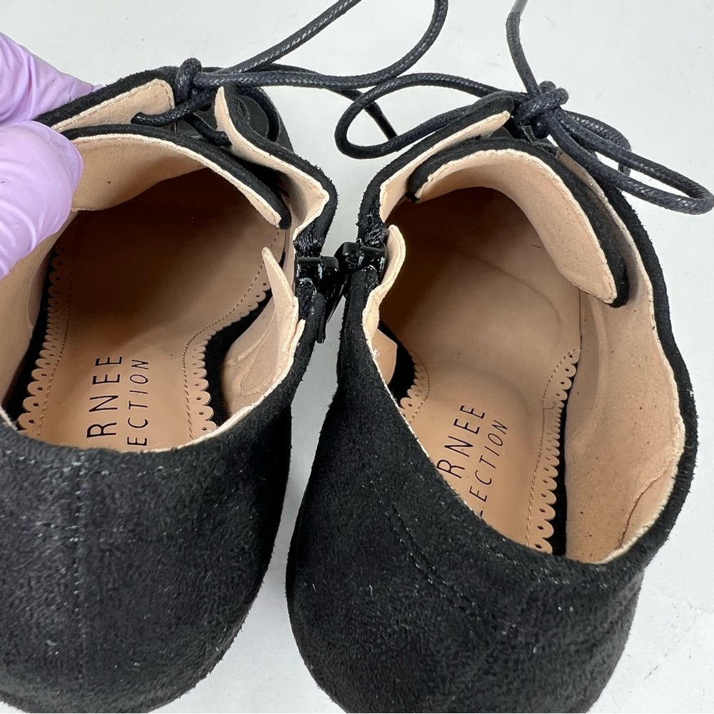 Journee Collection Women's Leona Lace Up Dress Shooties Black Size 6W - Picture 10 of 13